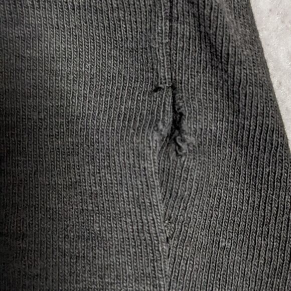 5/$20 Urban Nation Good Luck Cropped Baby Tee Grey Size - Picture 3 of 5